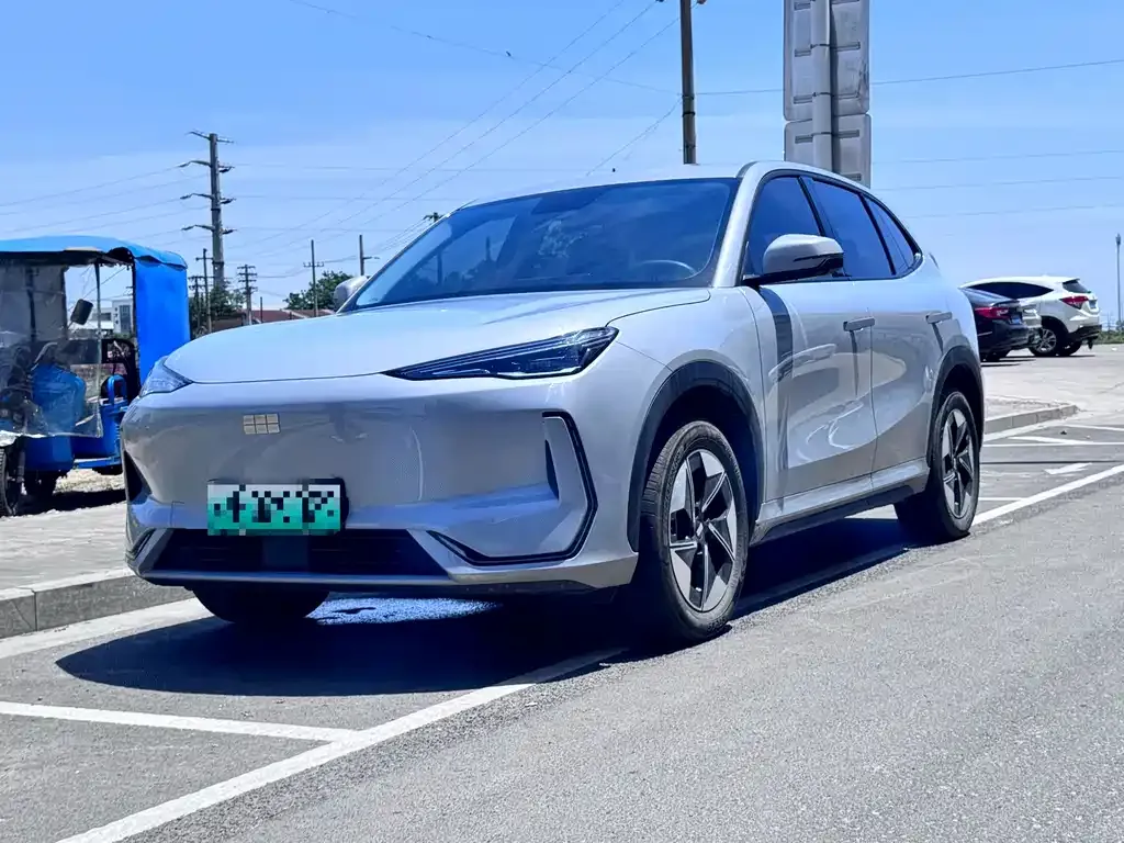 Geely Galaxy E5