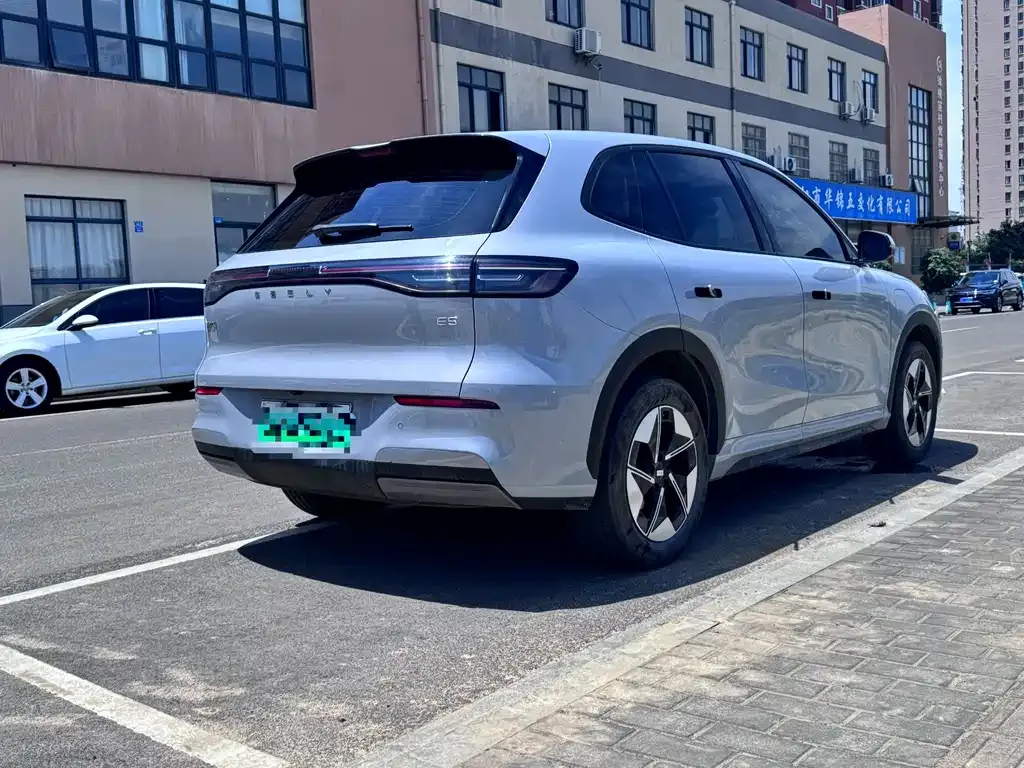 Geely Galaxy E5 2025 из CN, фото 9