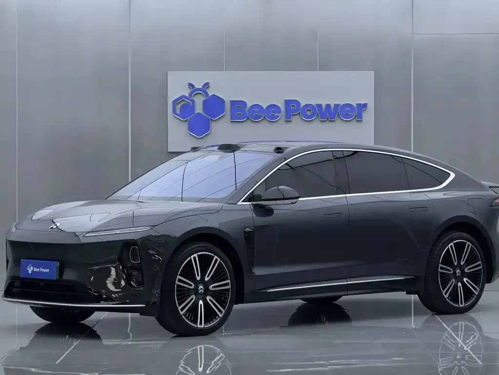 NIO ET9
