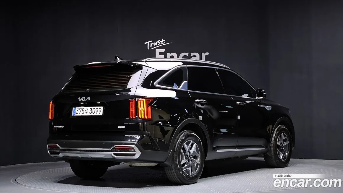 Kia Sorento — фото 4