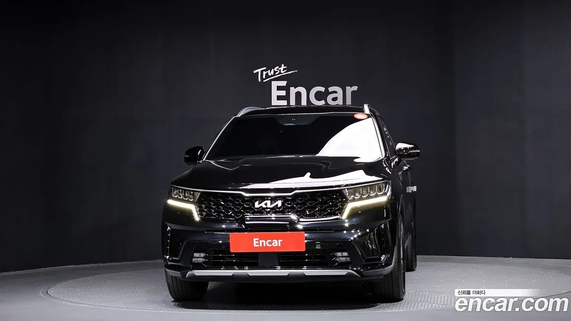 Kia Sorento — фото 9