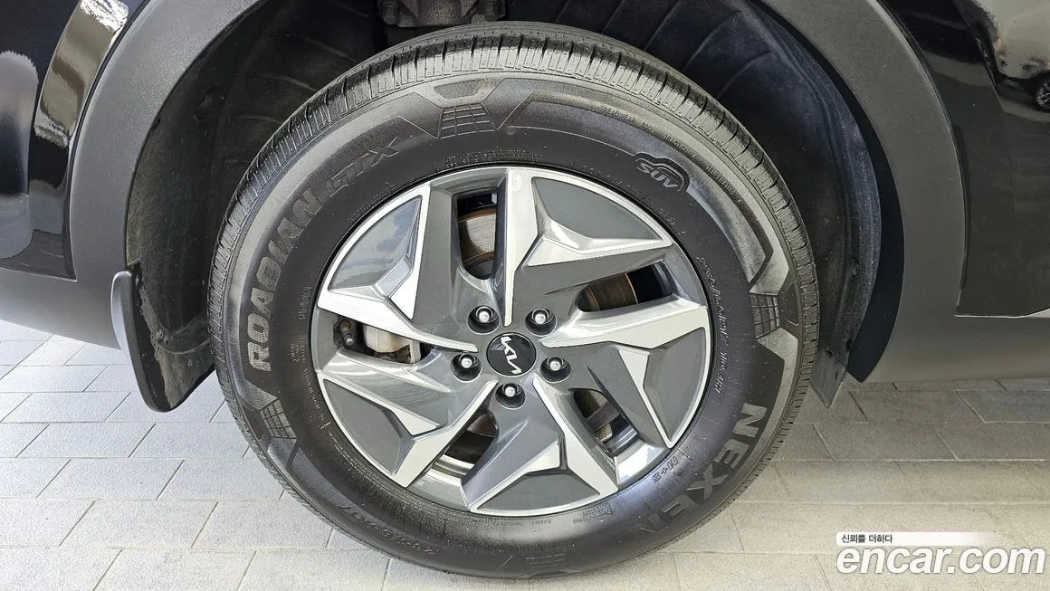 Kia Sorento — фото 5