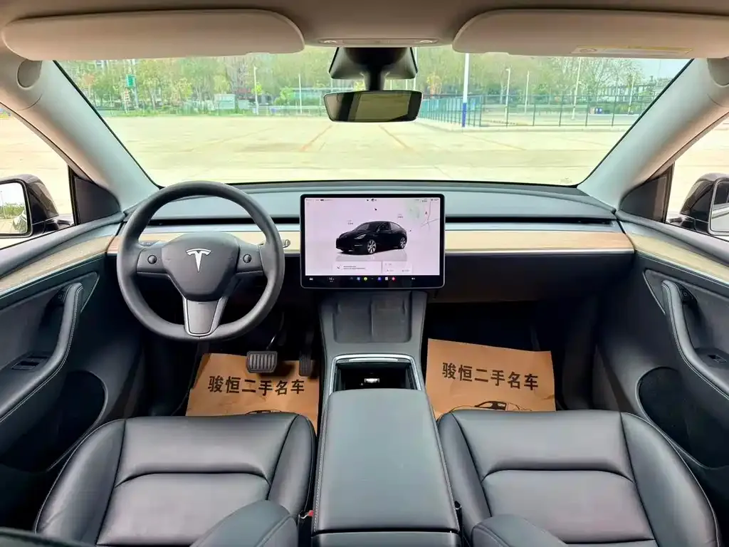 Tesla Model Y 2023 из CN, фото 4