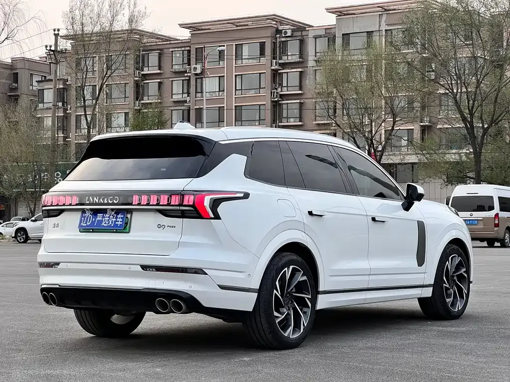 Lynk & Co 09 PHEV 2022 из CN, фото 6