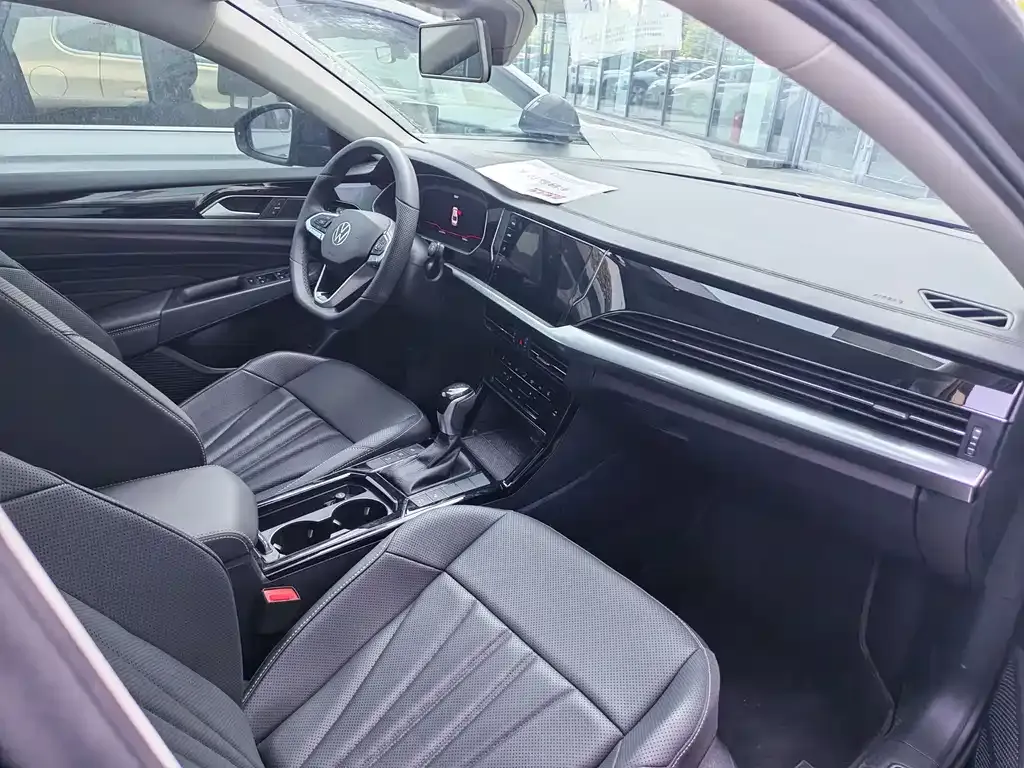 Volkswagen Passat — фото 8