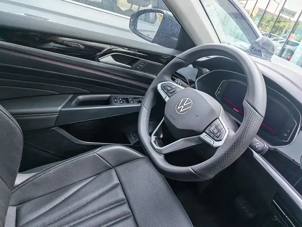 Volkswagen Passat — фото 4