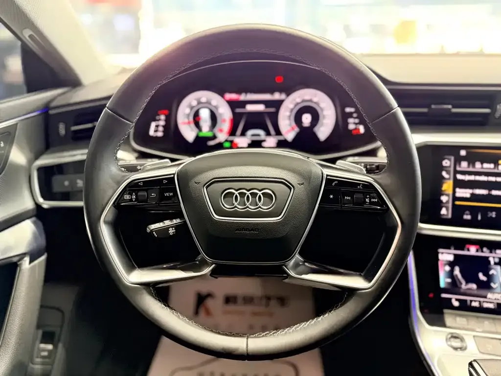 Audi A7L — фото 4