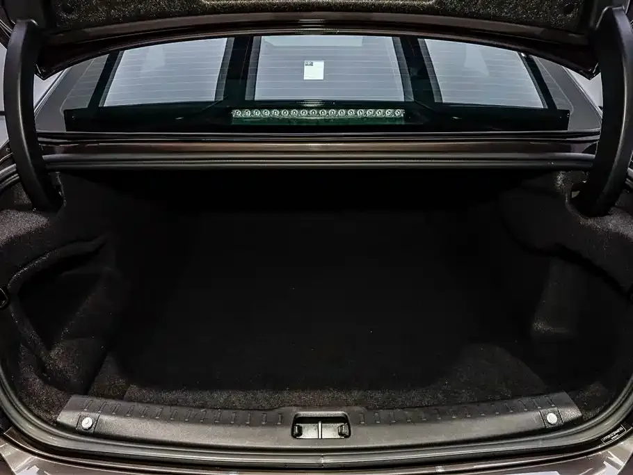 Volvo S90 — фото 2