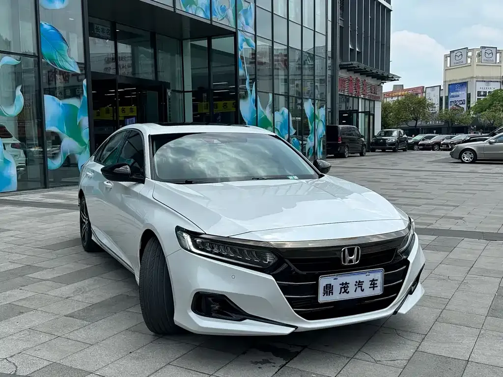 Honda Accord — фото 2