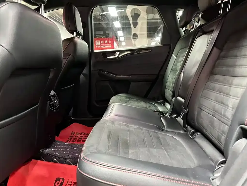 Ford Escape 2021 из CN, фото 9