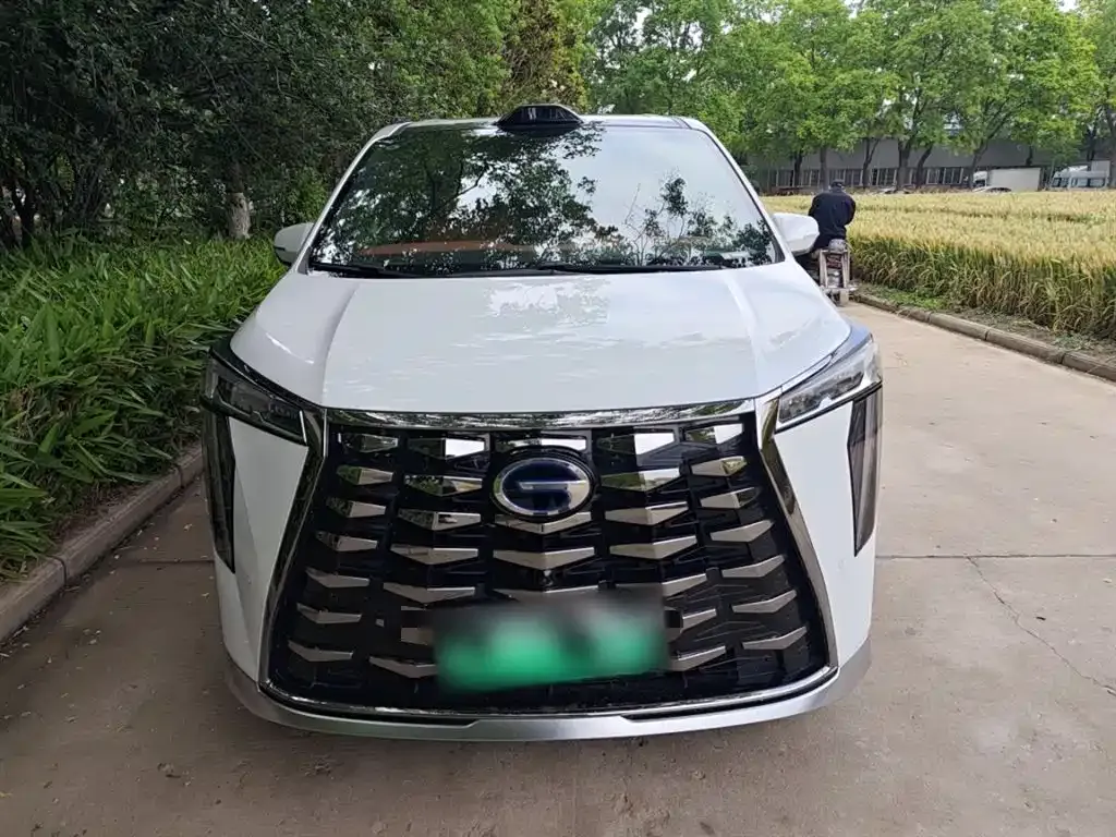 GAC Motor Trumpchi M8 — фото 10