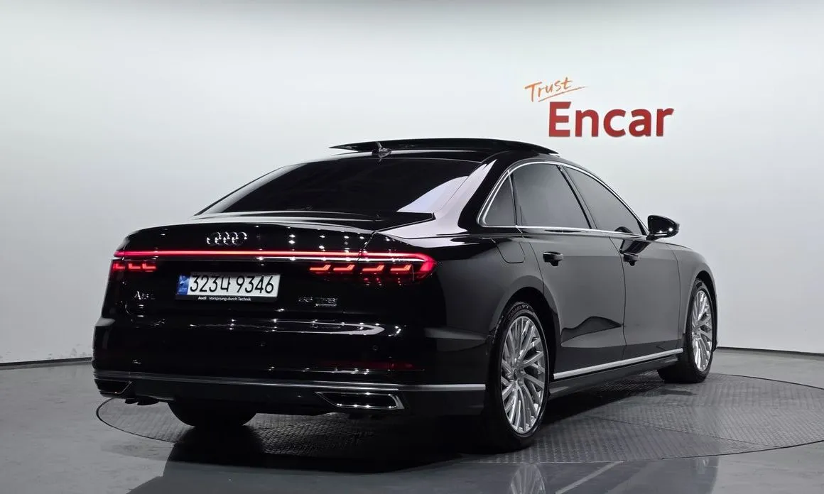 Audi A8 2021 из KR, фото 2