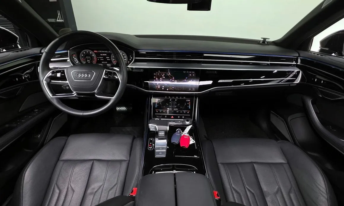 Audi A8 2021 из KR, фото 9