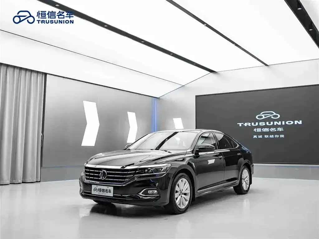 Volkswagen Passat — фото 10
