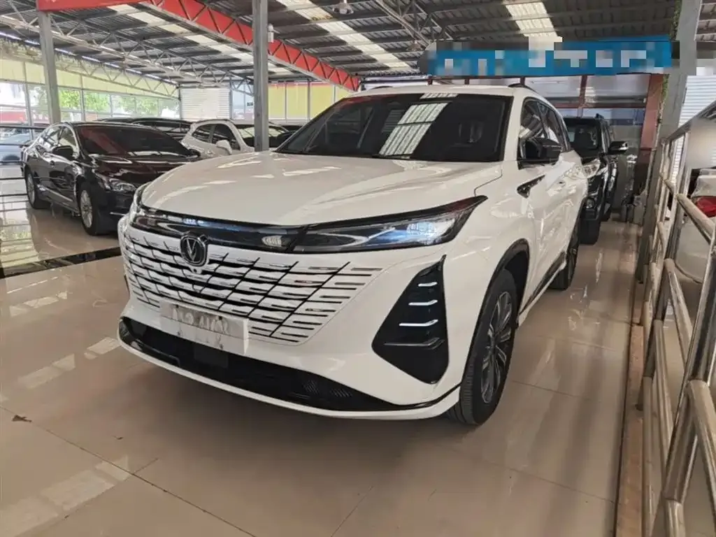 Changan CS75PLUS 2024 из CN, фото 1