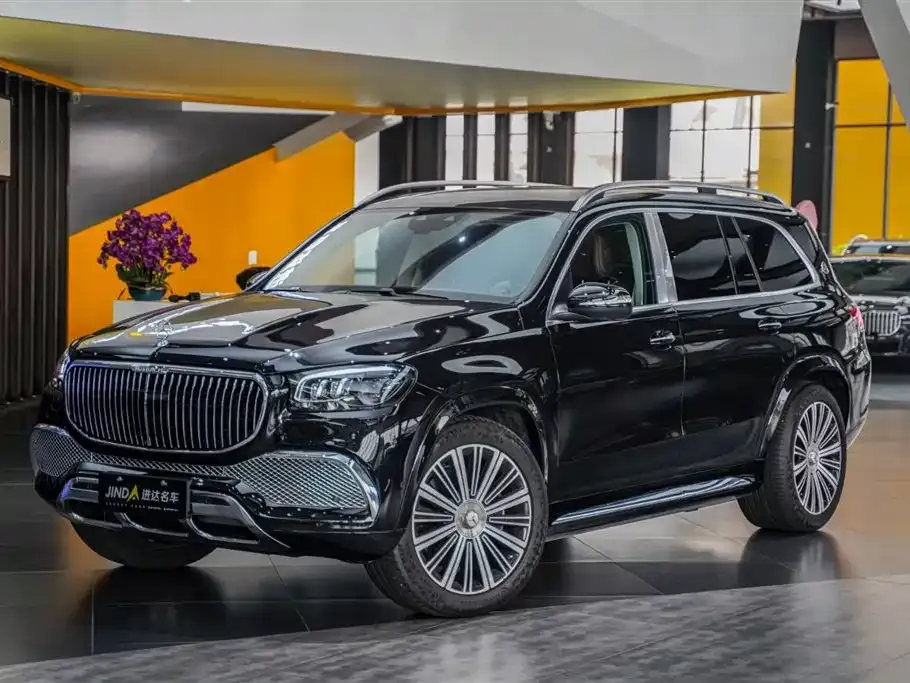 Mercedes-Benz GLS — фото 1