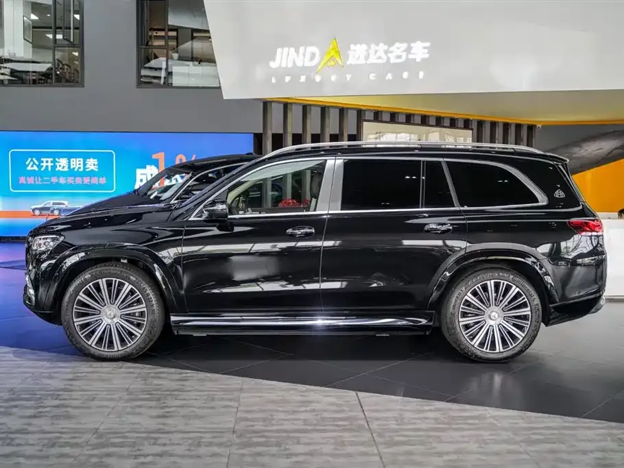 Mercedes-Benz GLS — фото 8