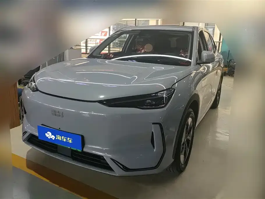 Geely Galaxy E5