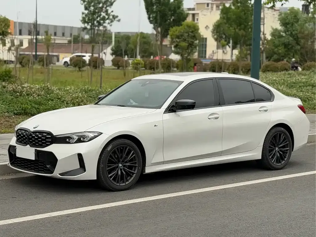 BMW 3 Series — фото 1
