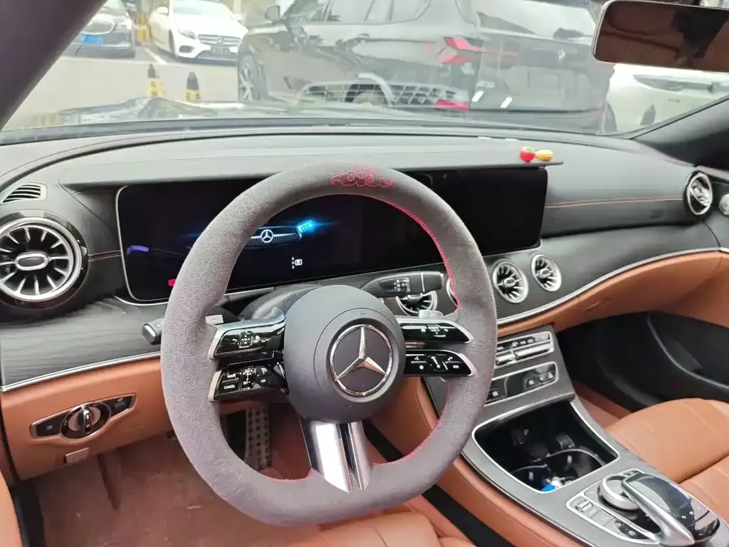 Mercedes-Benz E-Class (Import) — фото 2