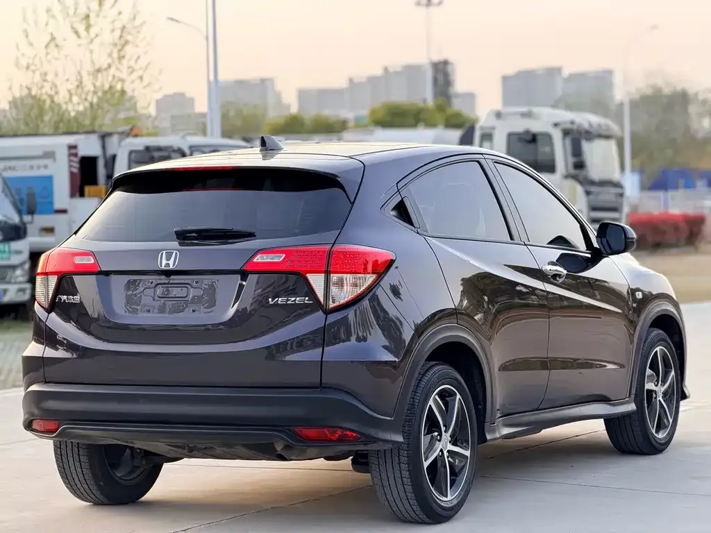 Honda Vezel 2021 из CN, фото 8