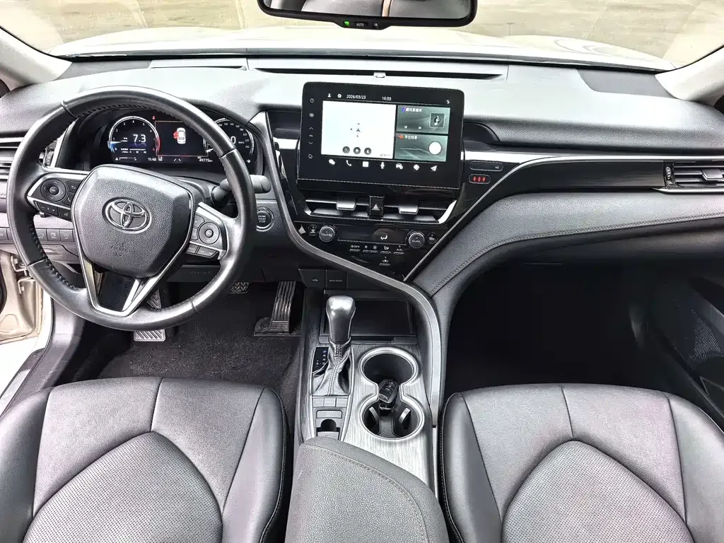 Toyota Camry 2023 из CN, фото 8