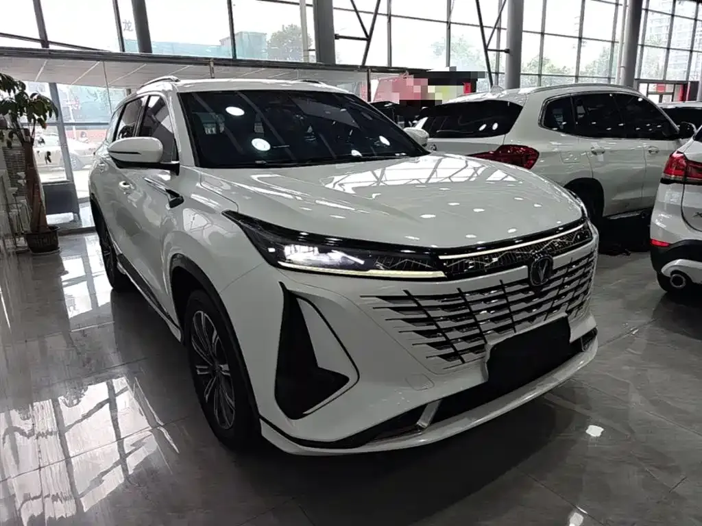 Changan CS75PLUS — фото 7