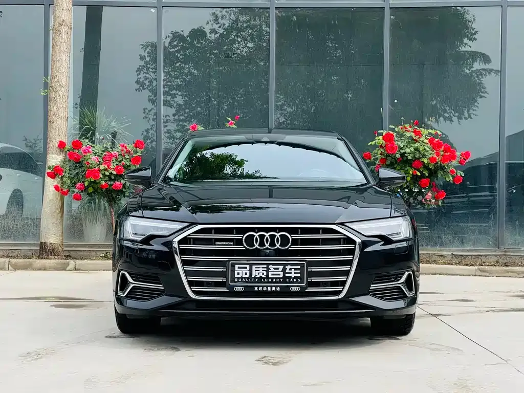 Audi A6L 2023 из CN, фото 9
