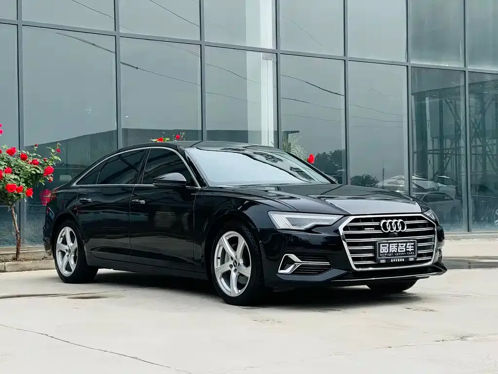 Audi A6L 2023 из CN, фото 7