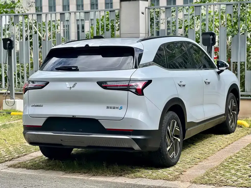 Wuling Xingguang S — фото 6