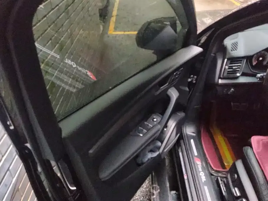 Audi Q5L 2024 из CN, фото 2