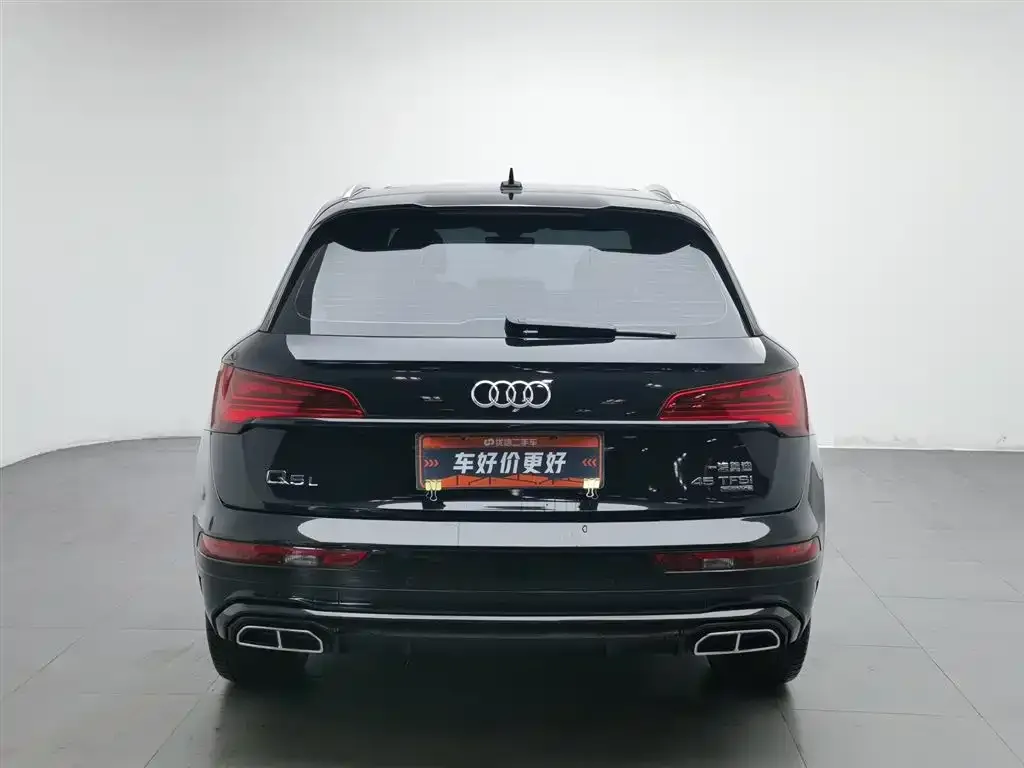 Audi Q5L — фото 2