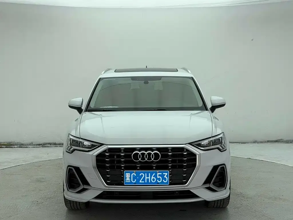 Audi Q3 — фото 2