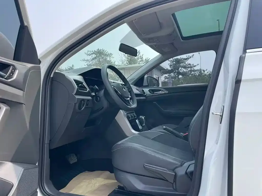 Volkswagen T-Cross 2021 из CN, фото 7