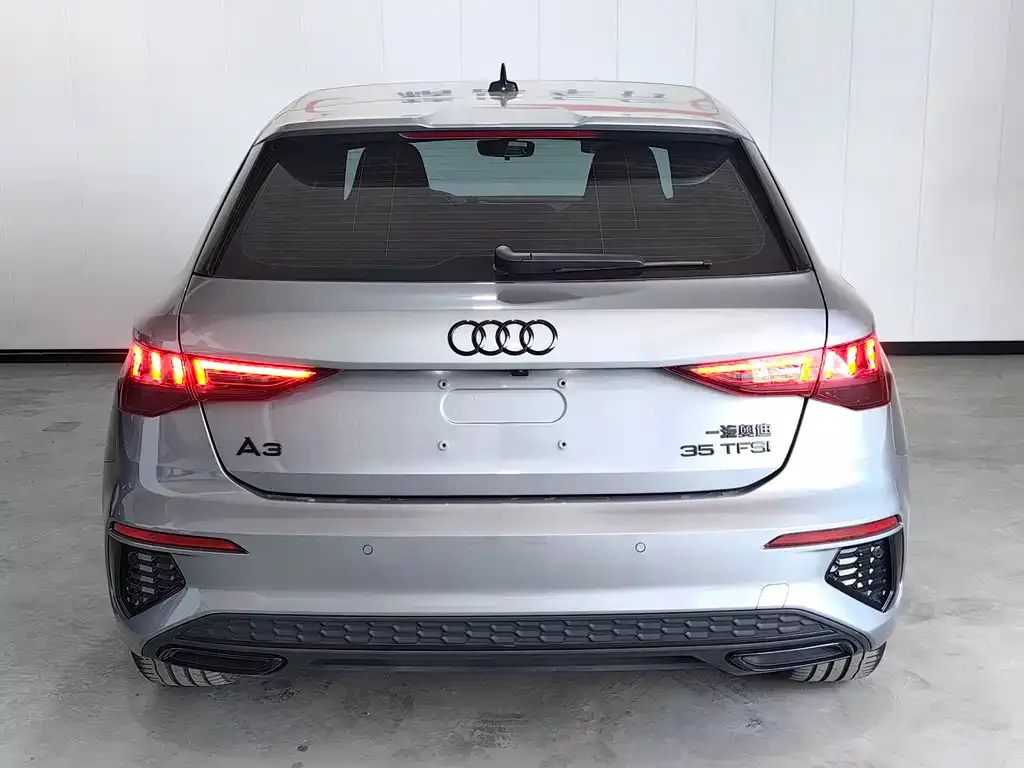 Audi A3 — фото 3