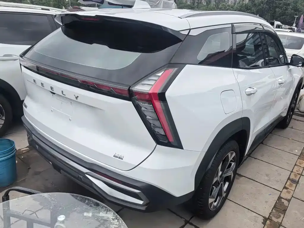 Geely Boyue L 2024 из CN, фото 4