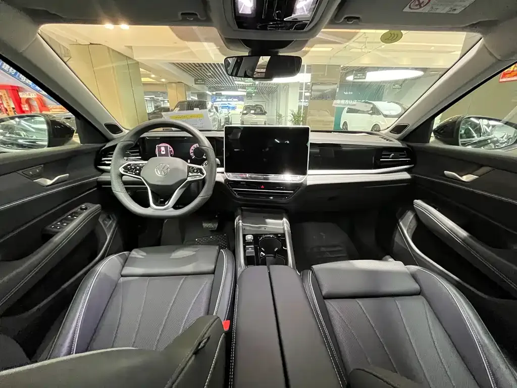 Volkswagen Passat — фото 7