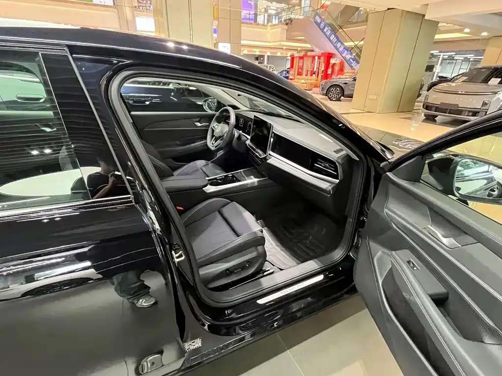 Volkswagen Passat — фото 9