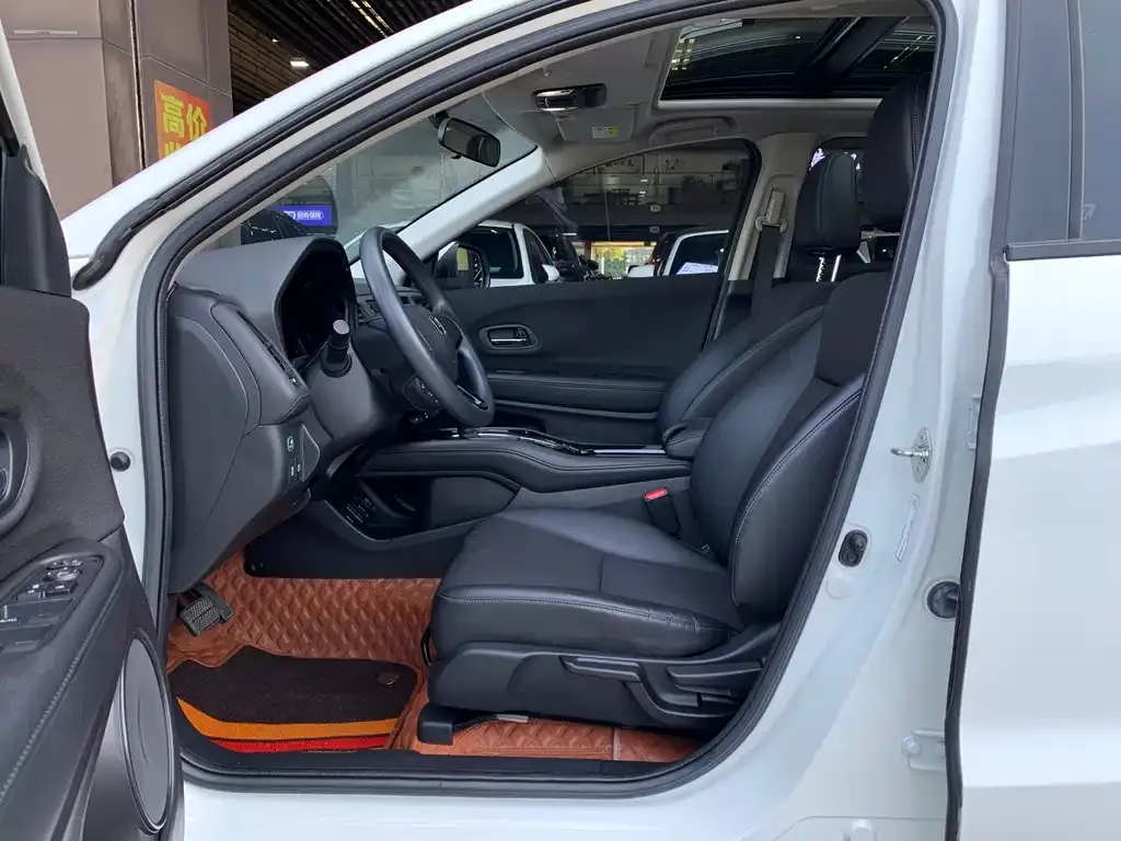 Honda Vezel 2022 из CN, фото 5