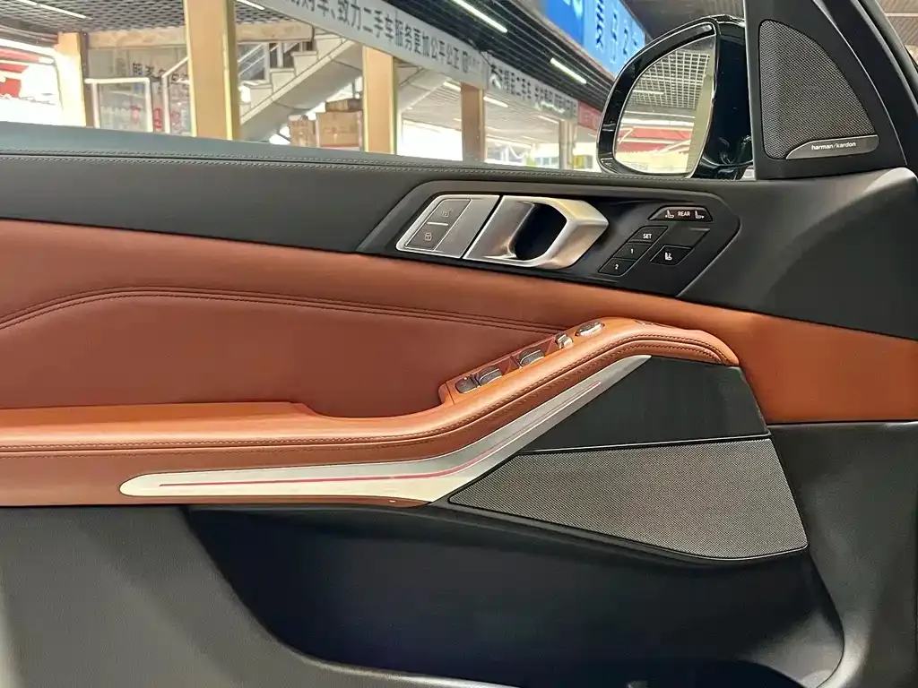 BMW X7 2021 из CN, фото 8