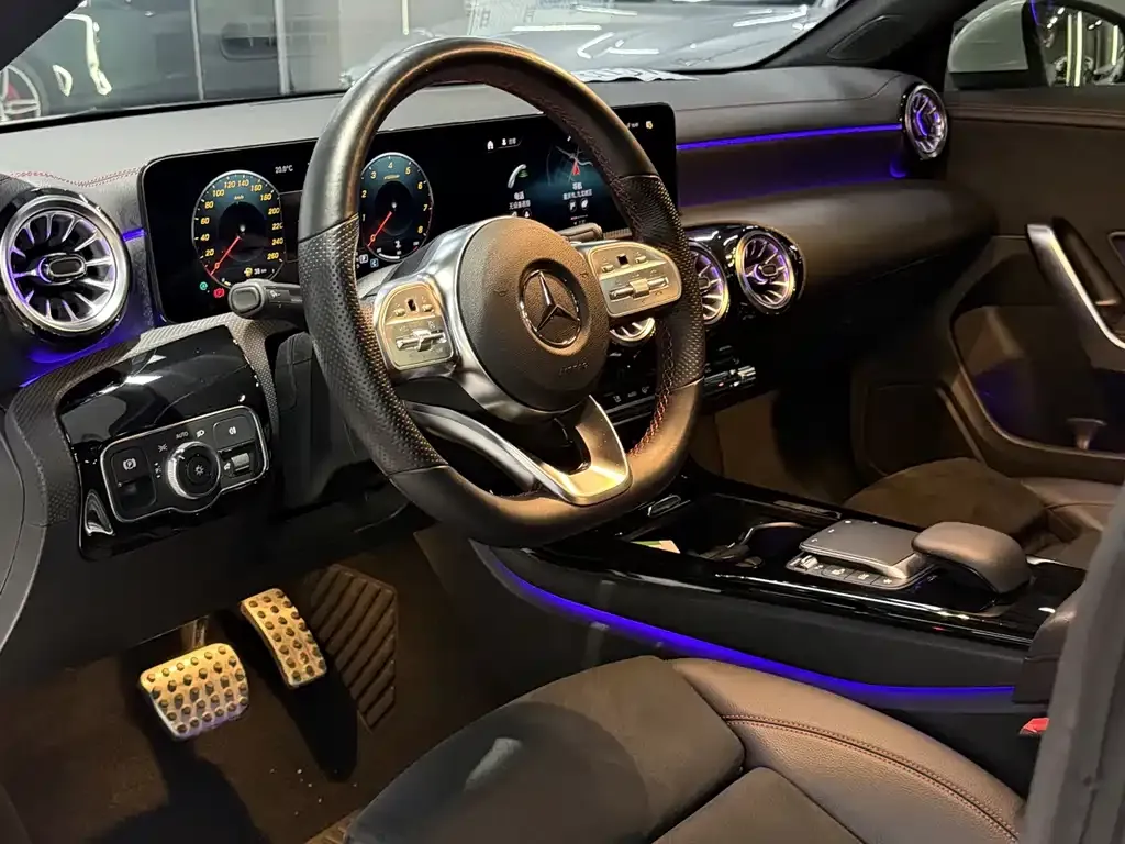 Mercedes-Benz CLA (Import) — фото 8