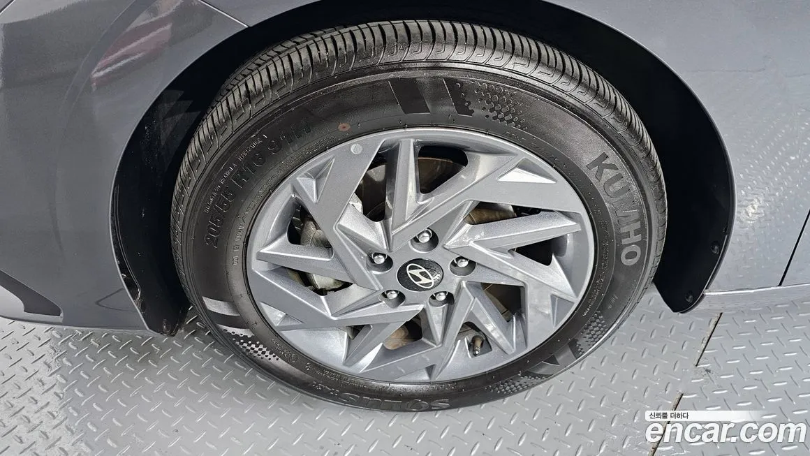 Hyundai AVANTE — фото 9