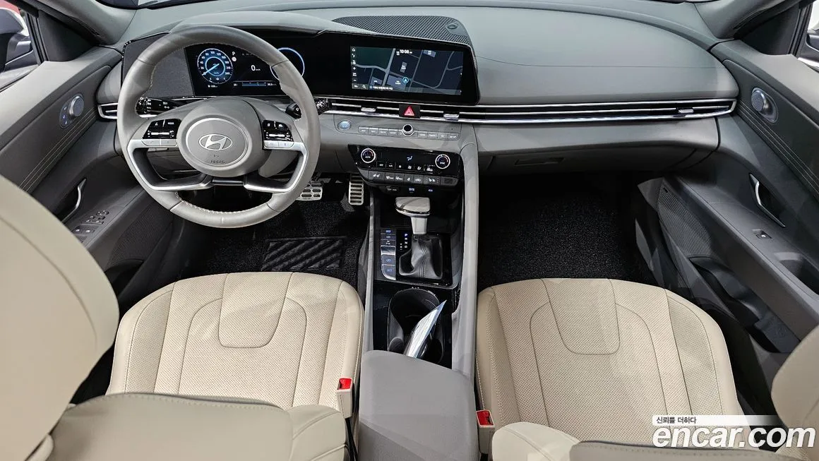 Hyundai AVANTE — фото 8