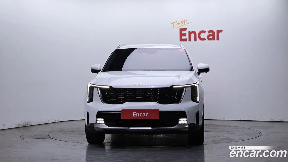 Kia Sorento — фото 5