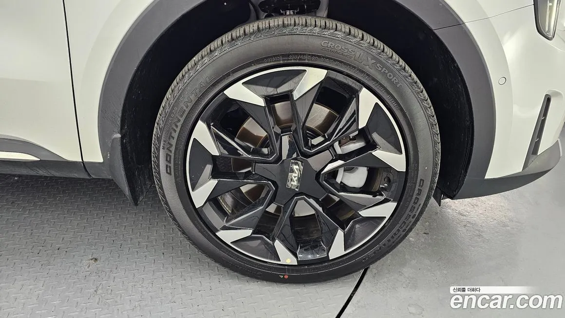 Kia Sorento — фото 6