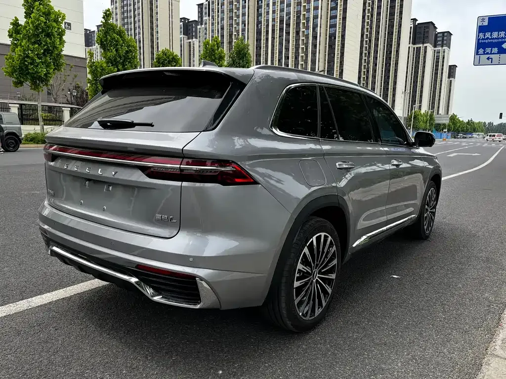 Geely Xingyue L — фото 4