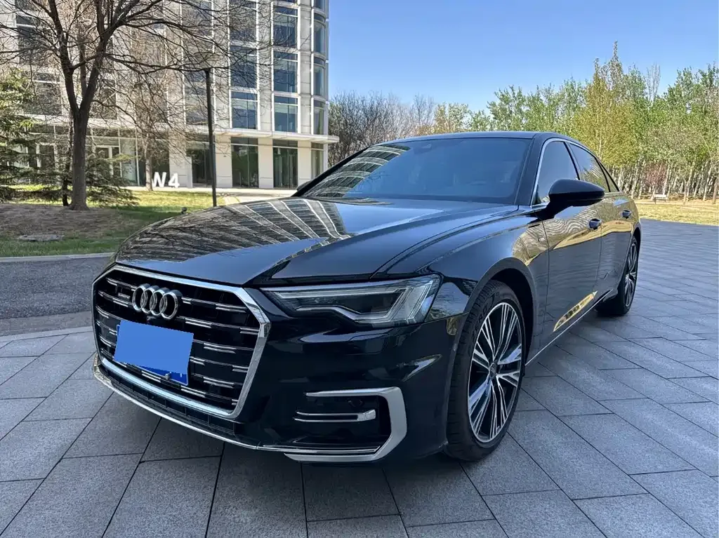 Audi A6L 2024 из CN, фото 1