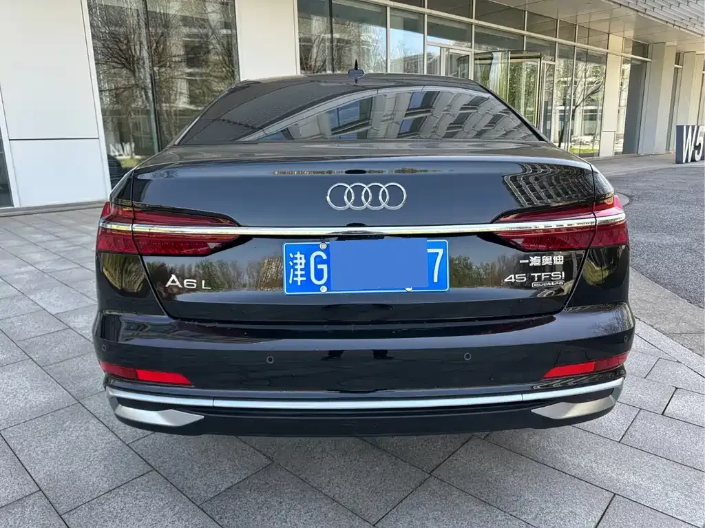 Audi A6L 2024 из CN, фото 7