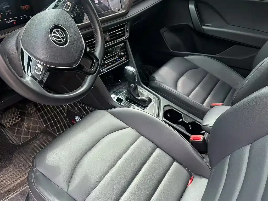 Volkswagen Tharu — фото 7