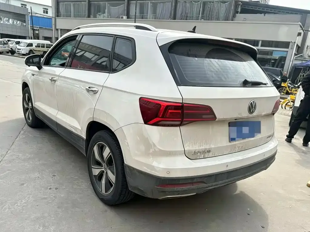Volkswagen Tharu — фото 5